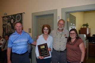 The Bird Store and More Wins Business of Year Award 2022